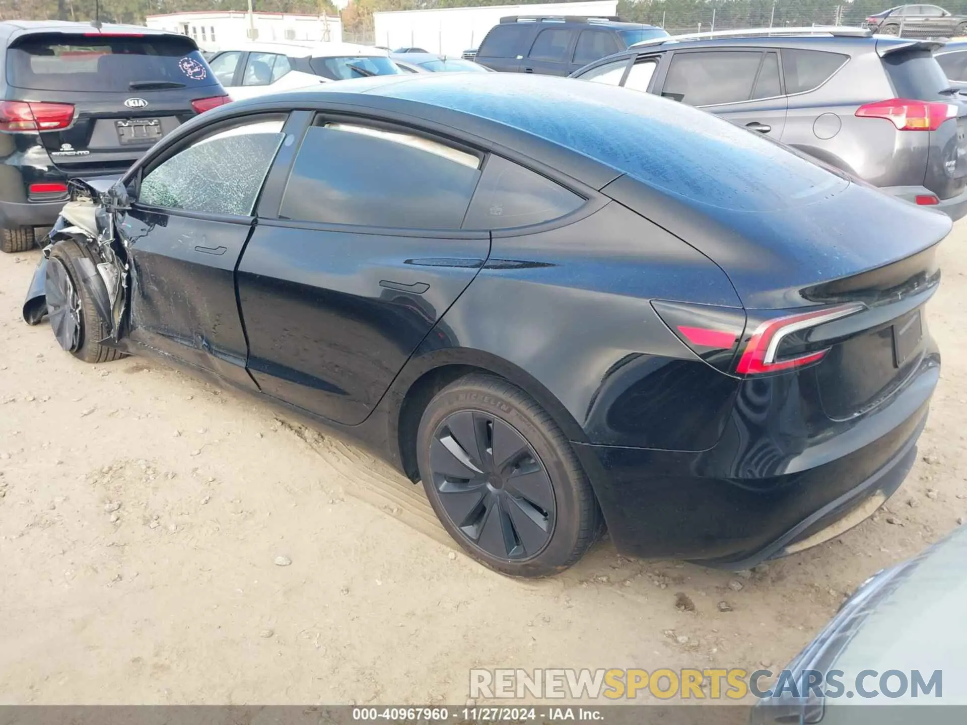 3 fotografías del automóvil dañado 5YJ3E1EA4RF835779 TESLA MODEL 3 2024