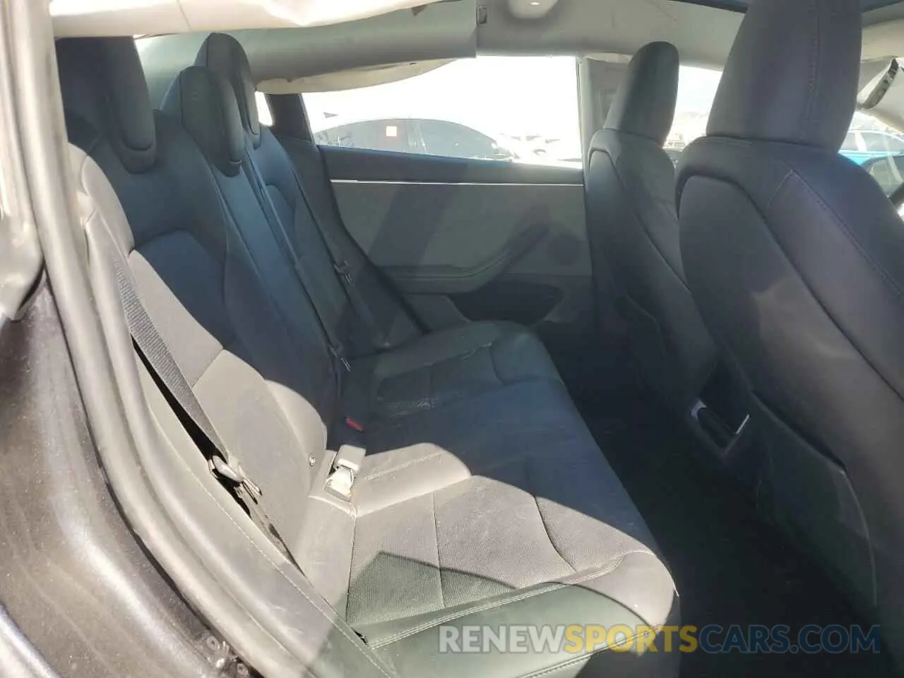 10 fotografías del automóvil dañado 5YJ3E1EA4RF846815 TESLA MODEL 3 2024