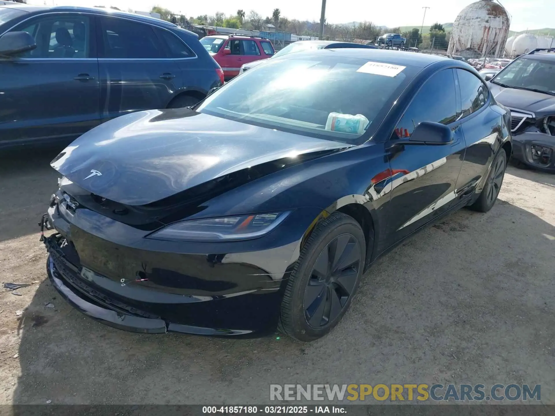 2 fotografías del automóvil dañado 5YJ3E1EA5RF716946 TESLA MODEL 3 2024