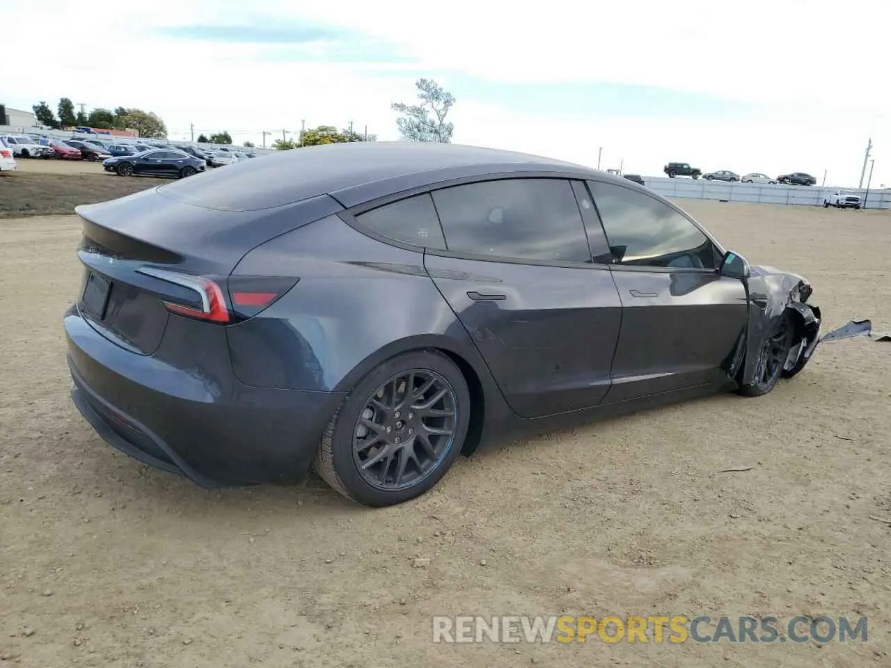 3 fotografías del automóvil dañado 5YJ3E1EA5RF741944 TESLA MODEL 3 2024