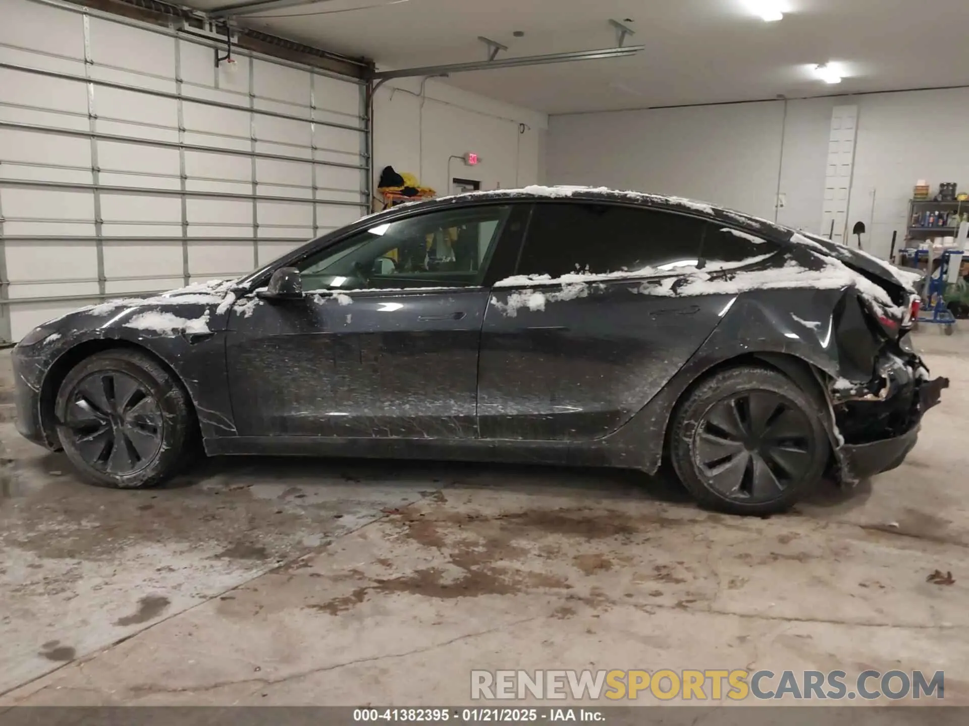 14 fotografías del automóvil dañado 5YJ3E1EA5RF826010 TESLA MODEL 3 2024