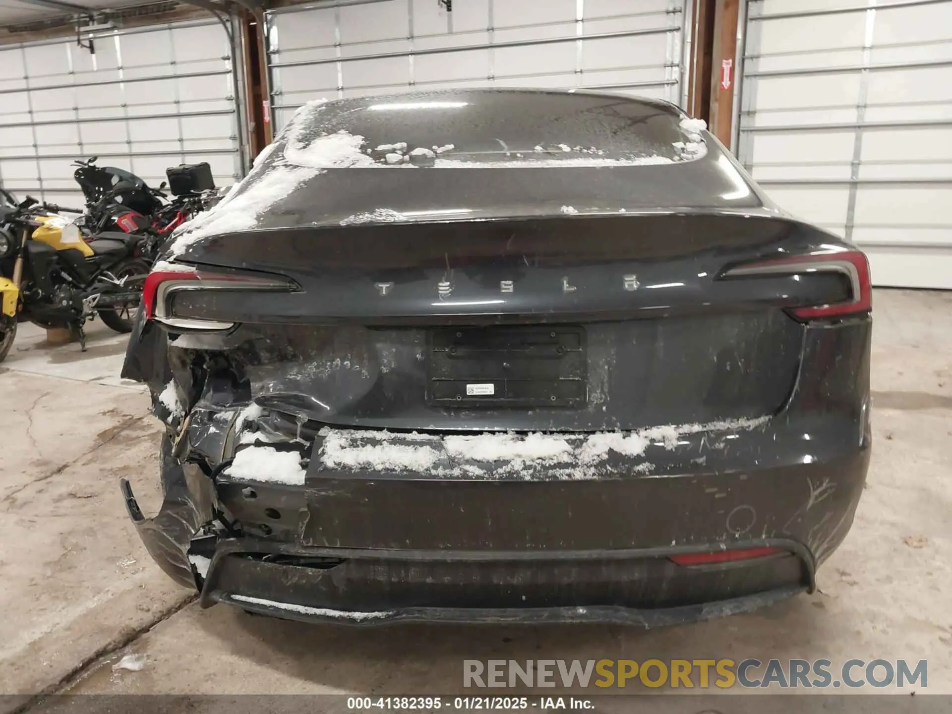 16 fotografías del automóvil dañado 5YJ3E1EA5RF826010 TESLA MODEL 3 2024