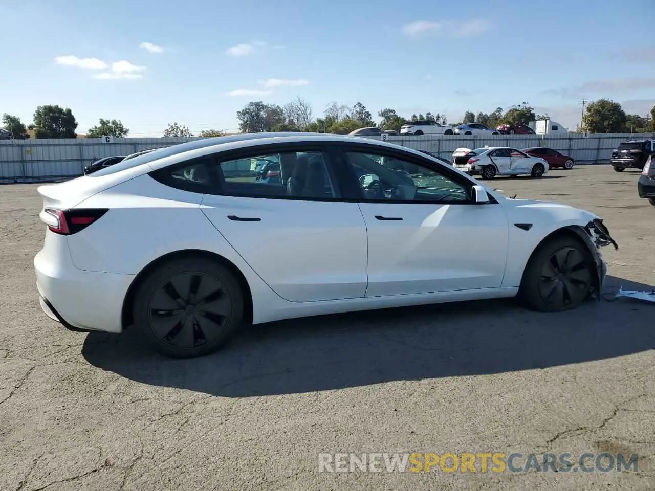 3 fotografías del automóvil dañado 5YJ3E1EA6RF721685 TESLA MODEL 3 2024