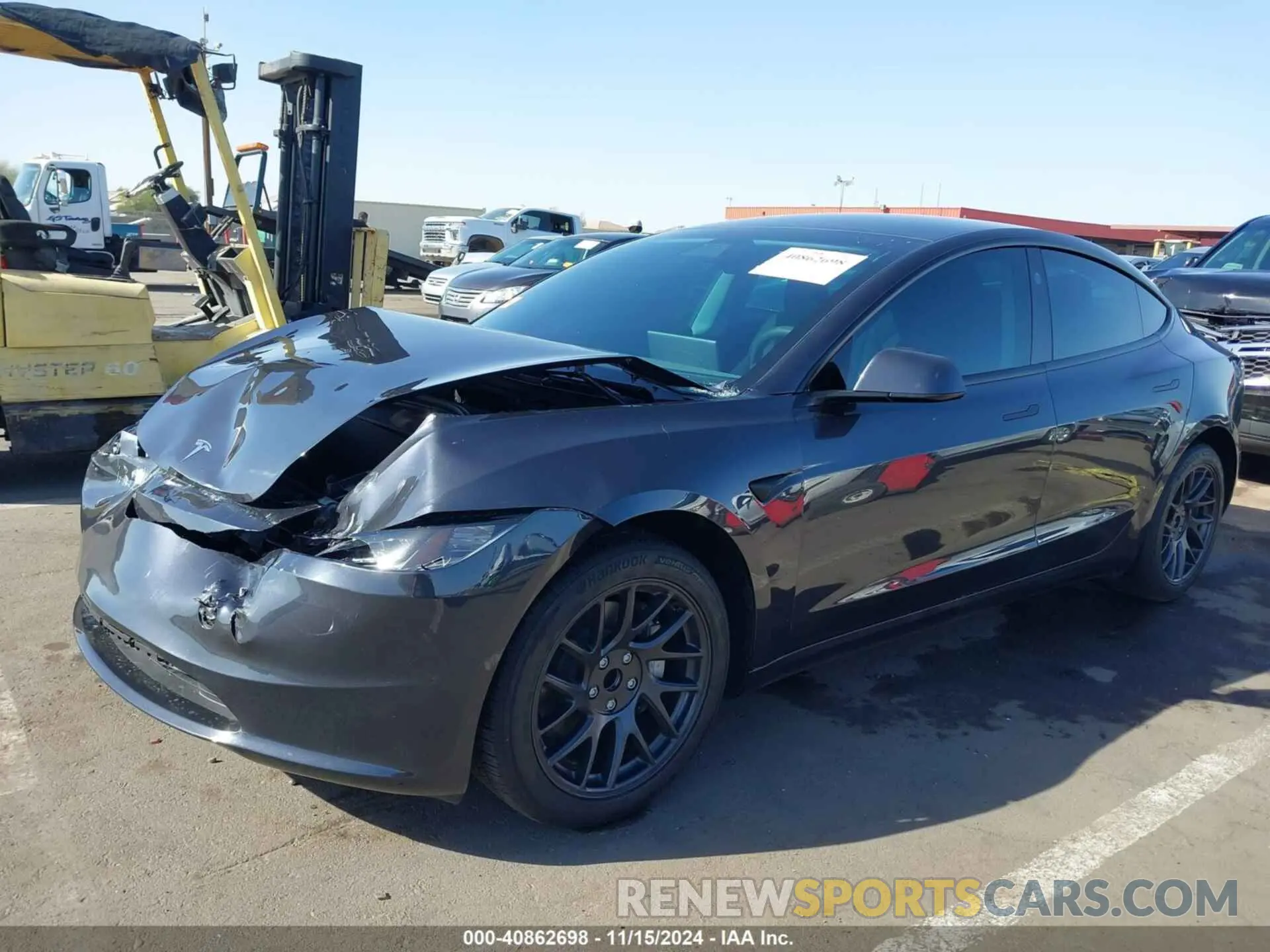 2 fotografías del automóvil dañado 5YJ3E1EA6RF727891 TESLA MODEL 3 2024