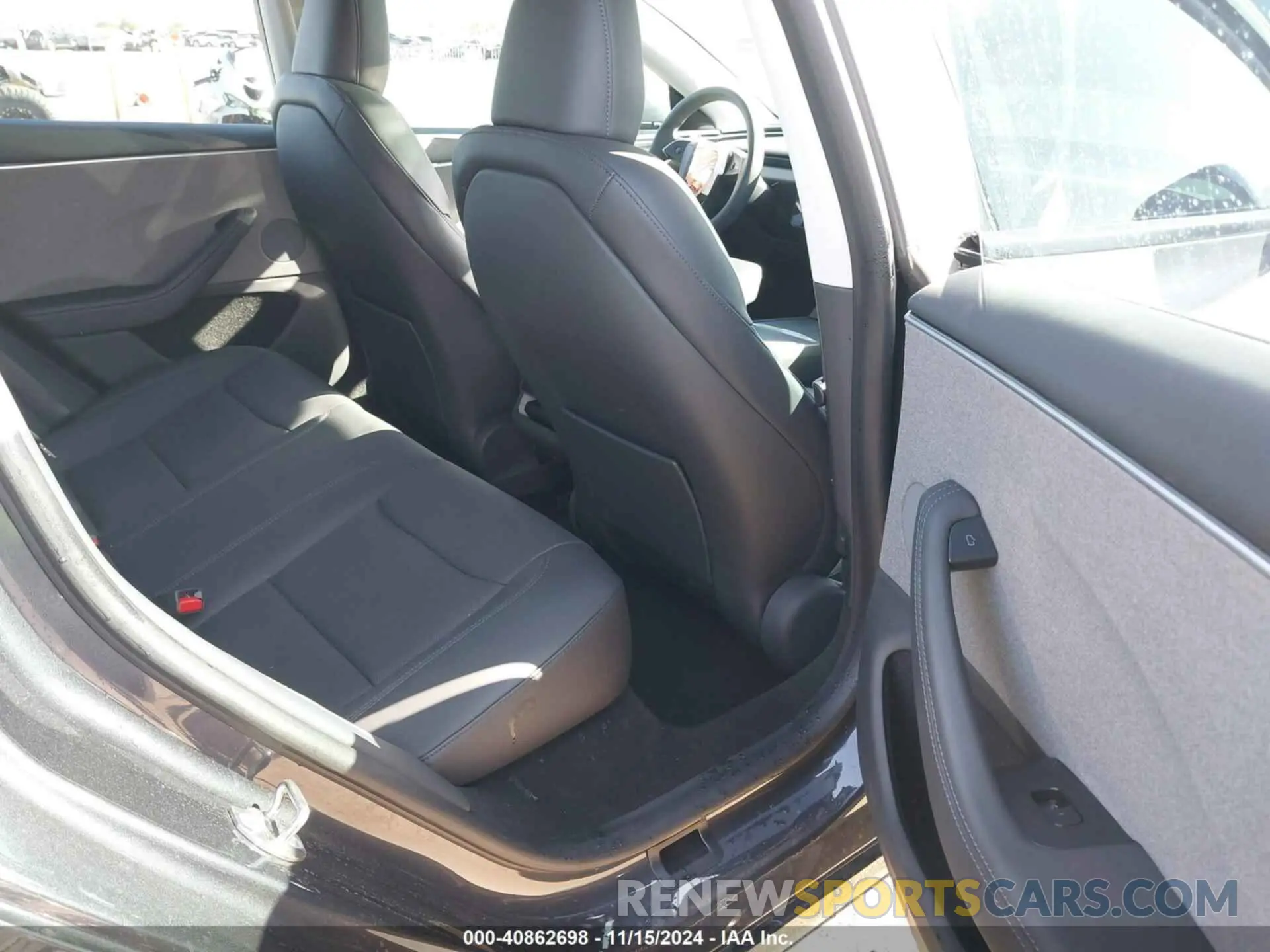 8 fotografías del automóvil dañado 5YJ3E1EA6RF727891 TESLA MODEL 3 2024