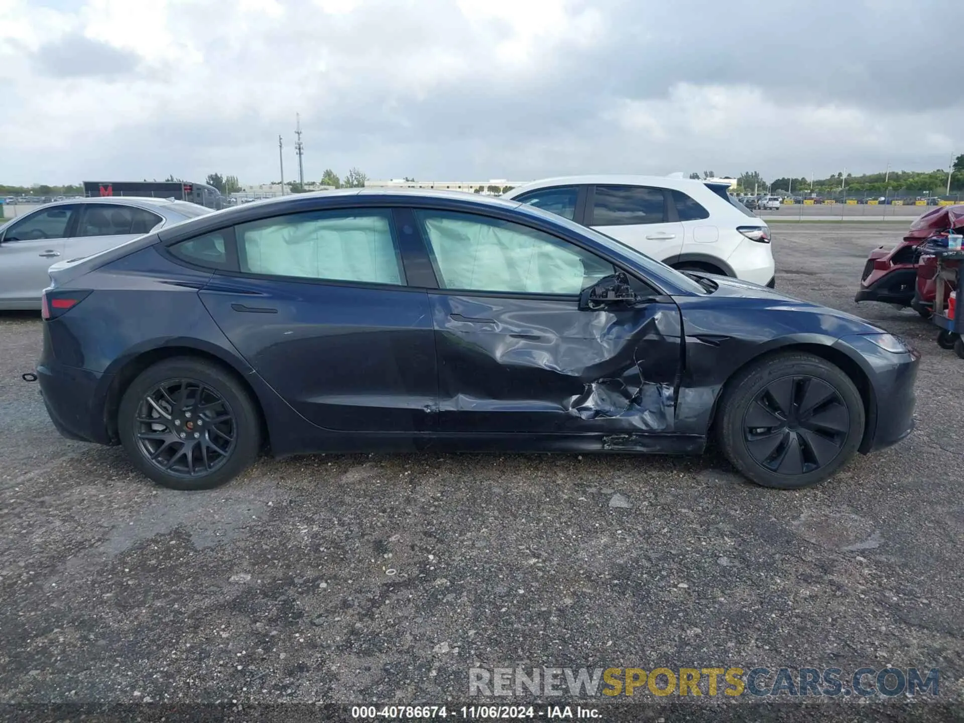 12 fotografías del automóvil dañado 5YJ3E1EA6RF756503 TESLA MODEL 3 2024