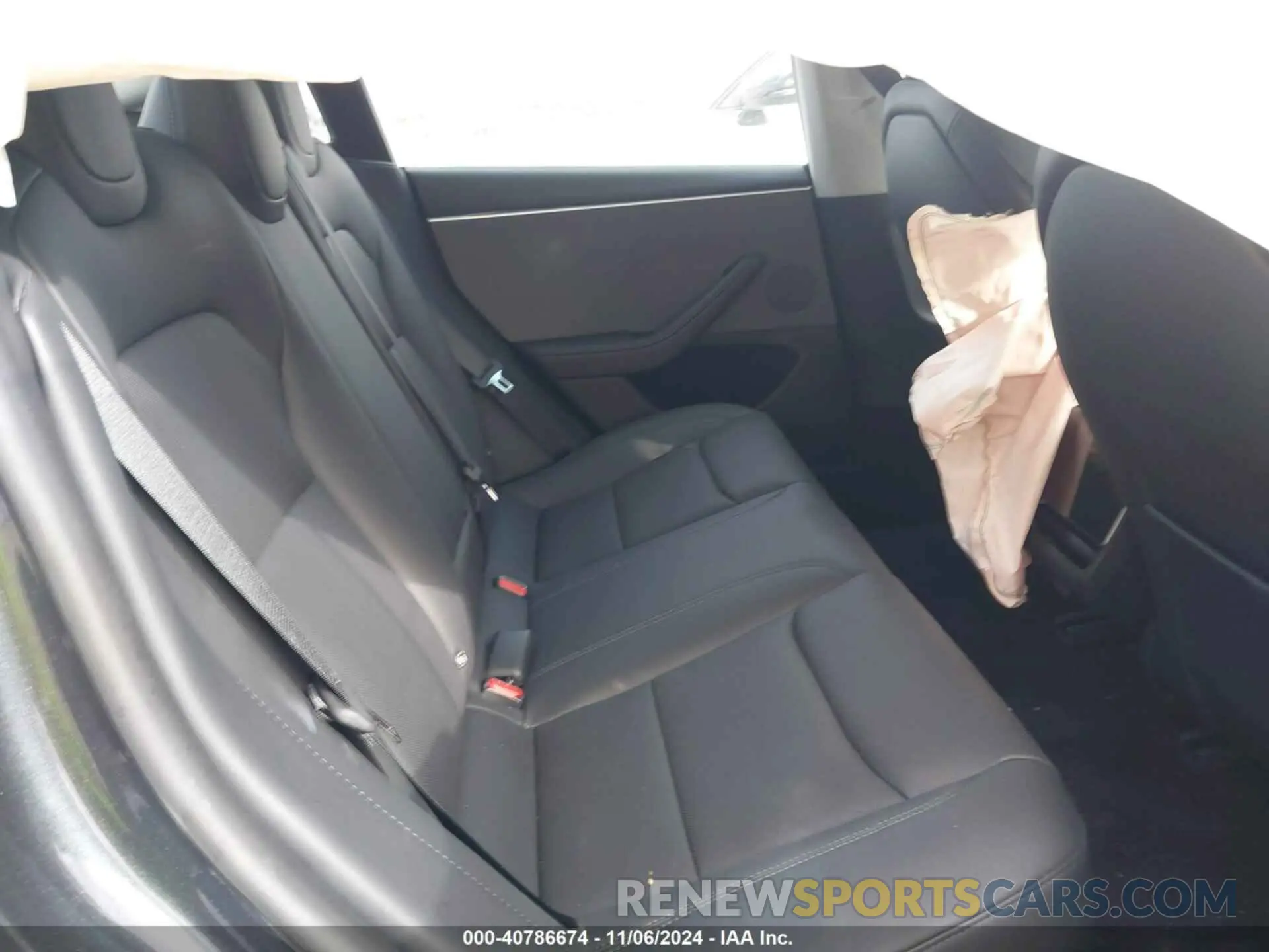 8 fotografías del automóvil dañado 5YJ3E1EA6RF756503 TESLA MODEL 3 2024