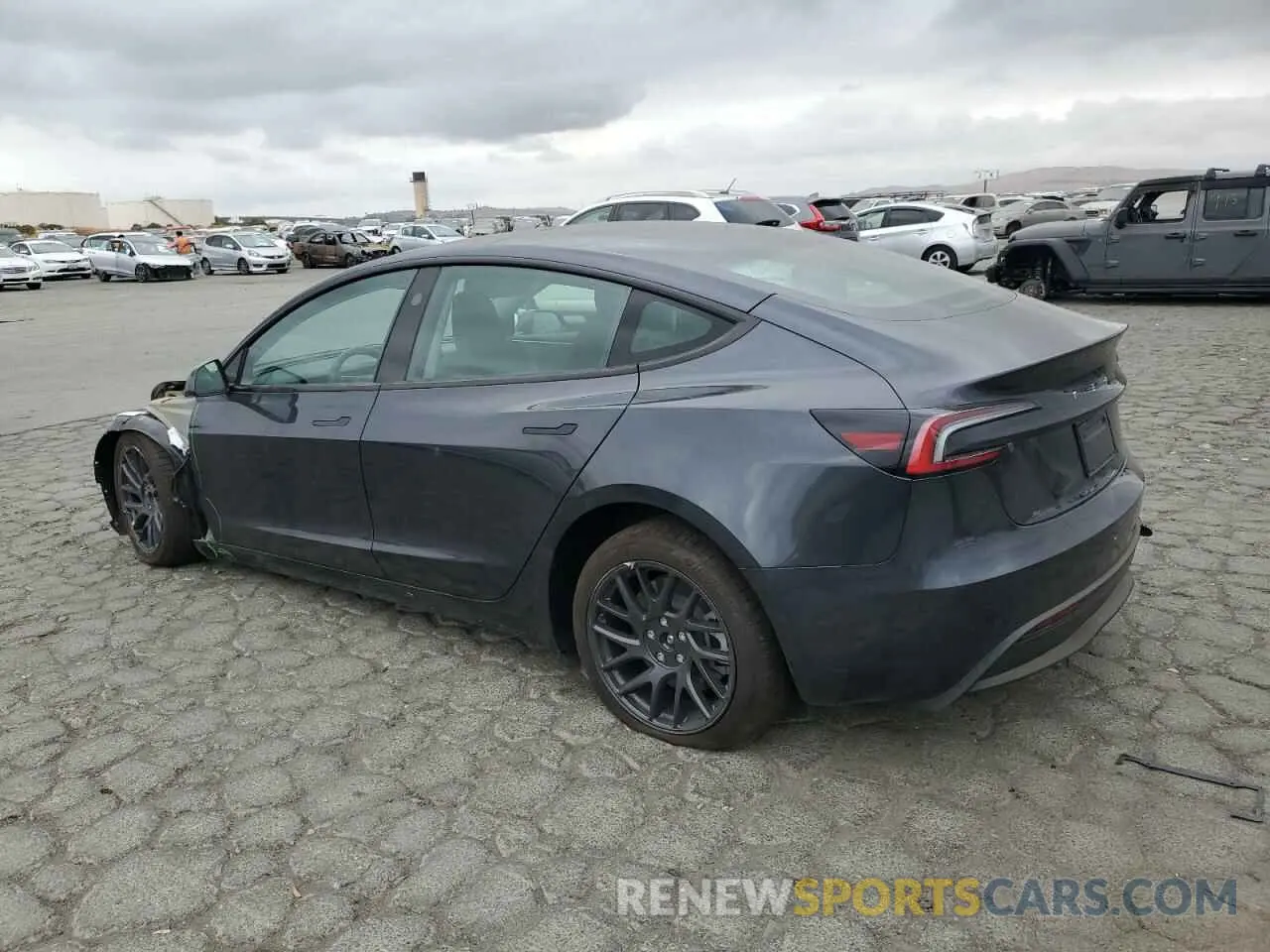 2 fotografías del automóvil dañado 5YJ3E1EA6RF784057 TESLA MODEL 3 2024