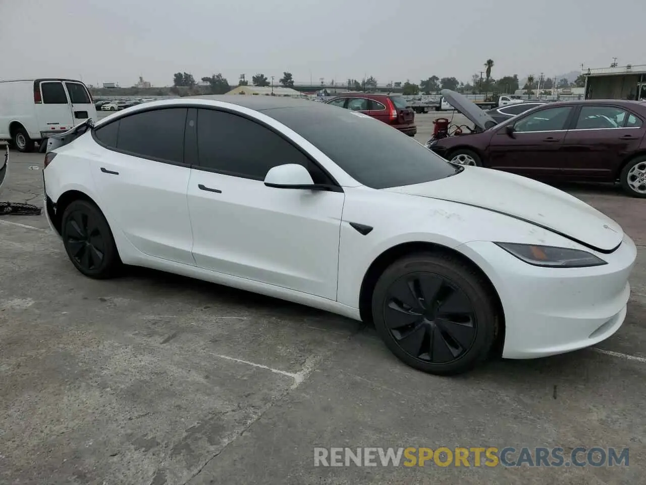 4 fotografías del automóvil dañado 5YJ3E1EA6RF824332 TESLA MODEL 3 2024