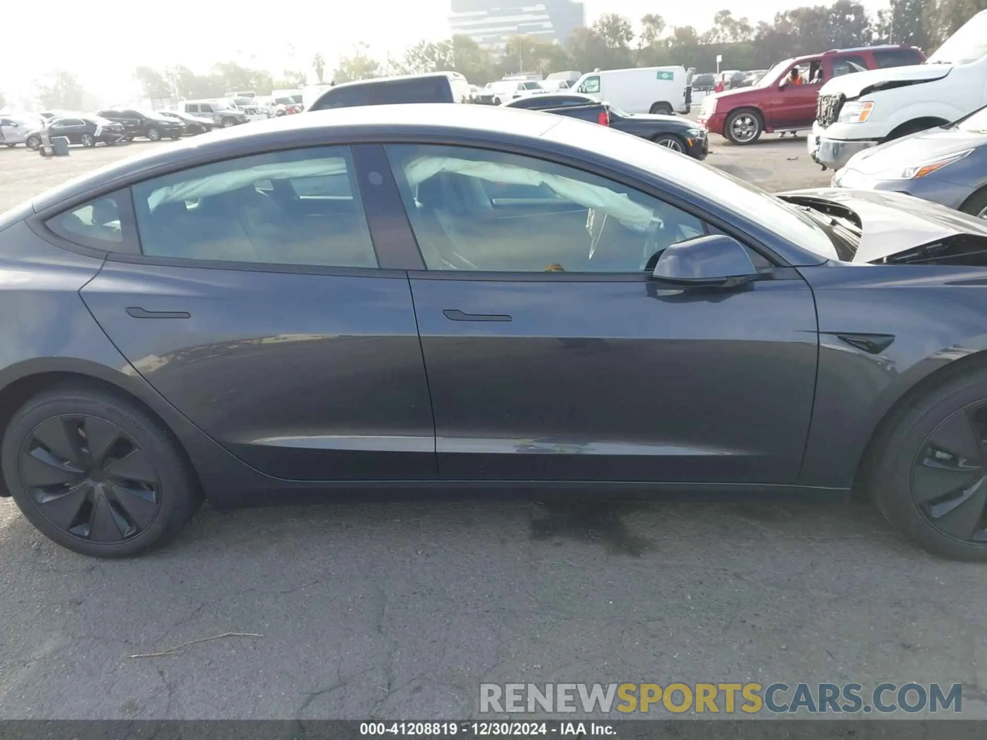 12 fotografías del automóvil dañado 5YJ3E1EA6RF857492 TESLA MODEL 3 2024