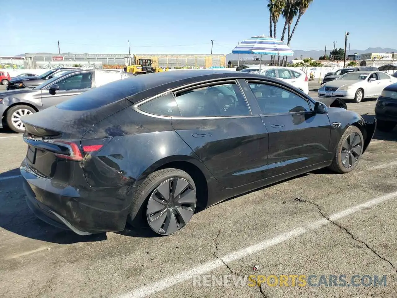 3 fotografías del automóvil dañado 5YJ3E1EA7RF721565 TESLA MODEL 3 2024