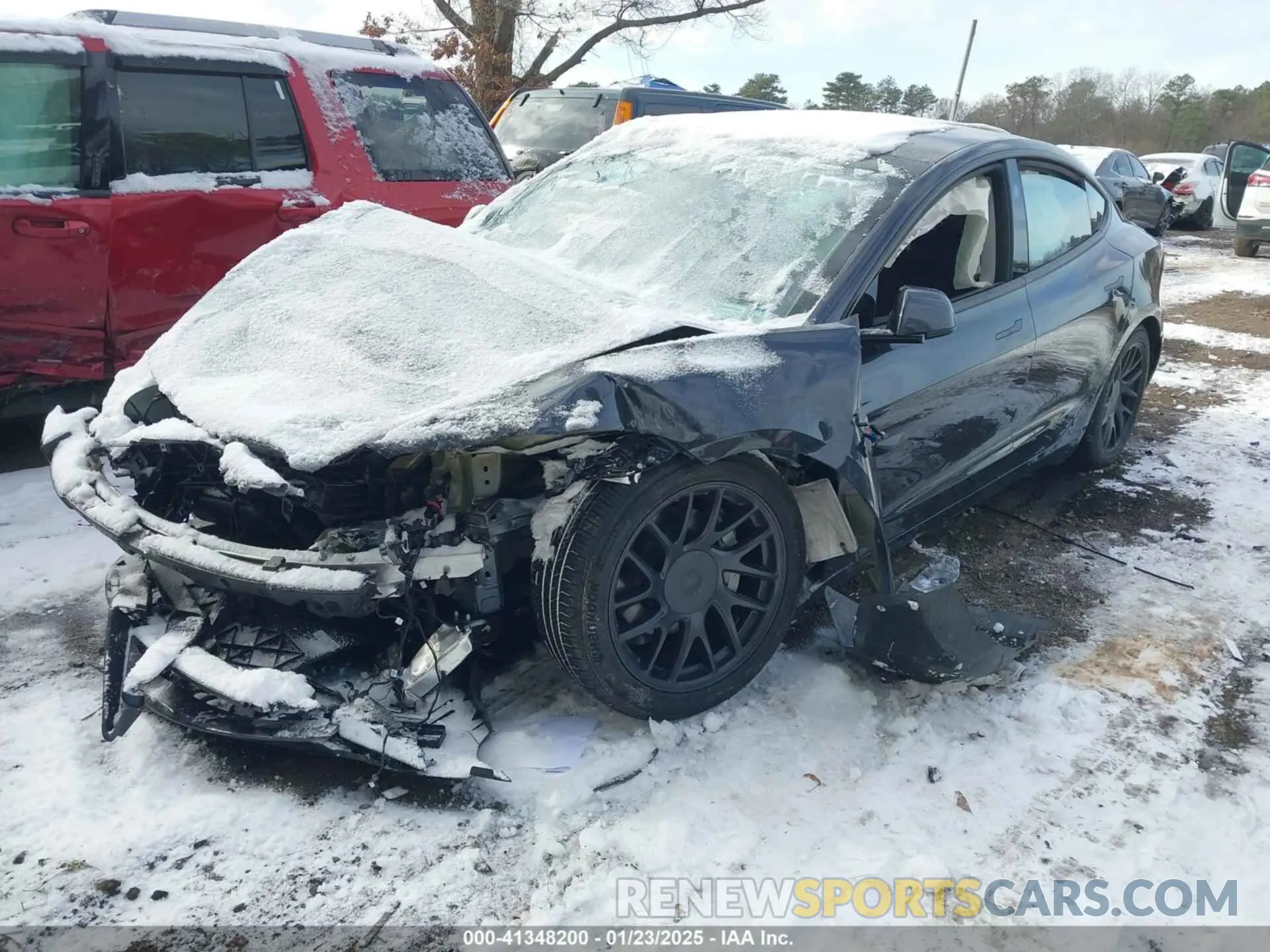 2 fotografías del automóvil dañado 5YJ3E1EA7RF735871 TESLA MODEL 3 2024