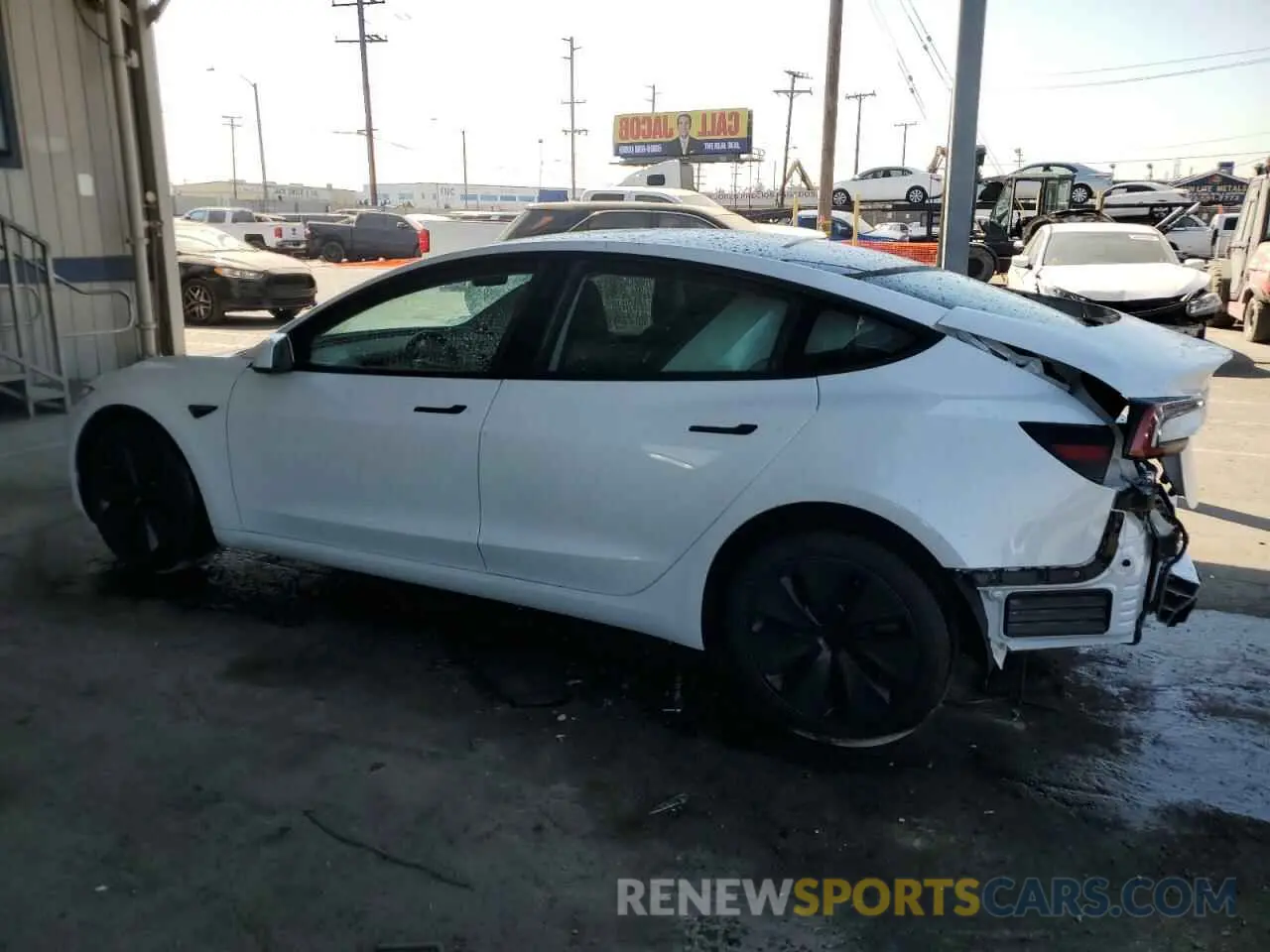 2 fotografías del automóvil dañado 5YJ3E1EA7RF738124 TESLA MODEL 3 2024