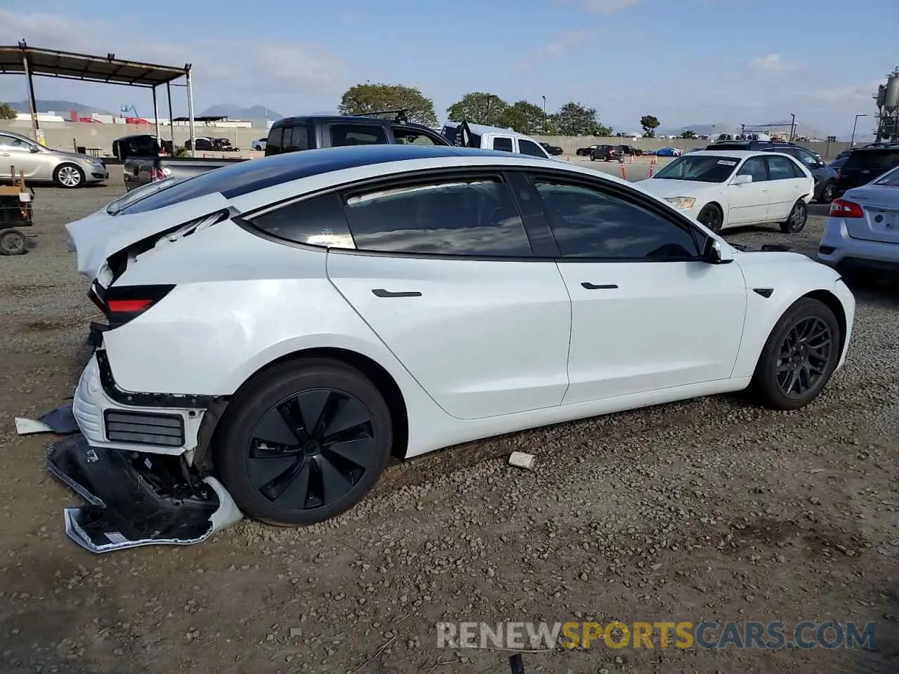 3 fotografías del automóvil dañado 5YJ3E1EA7RF749463 TESLA MODEL 3 2024