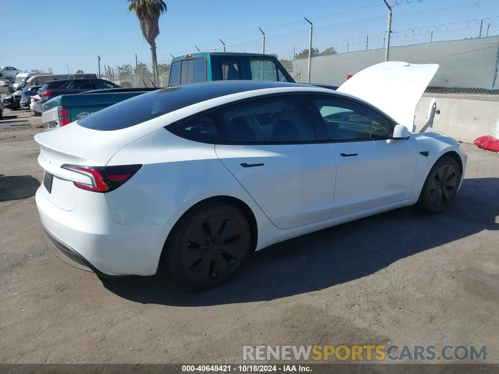 4 fotografías del automóvil dañado 5YJ3E1EA7RF812528 TESLA MODEL 3 2024
