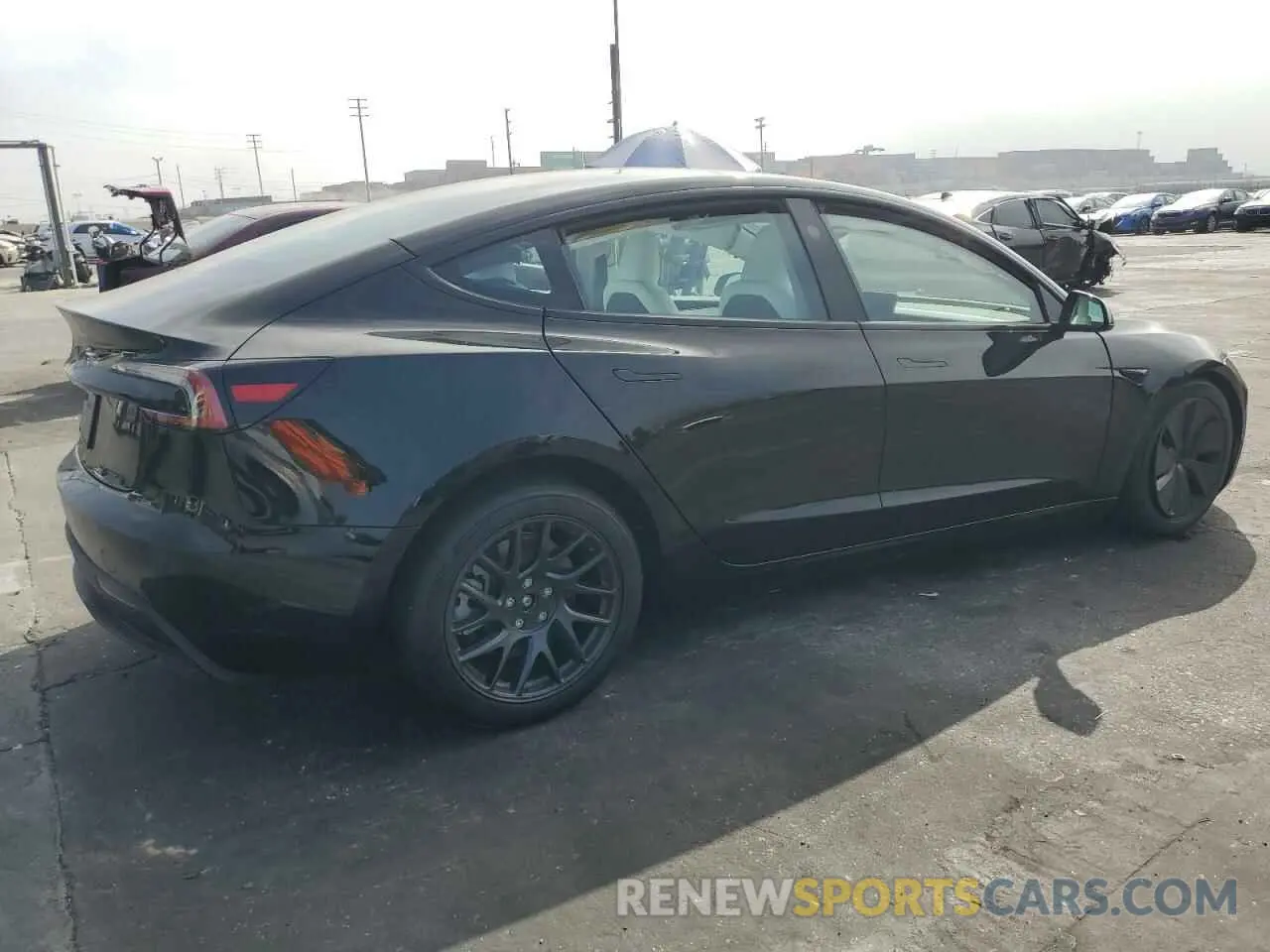 3 fotografías del automóvil dañado 5YJ3E1EA7RF815798 TESLA MODEL 3 2024