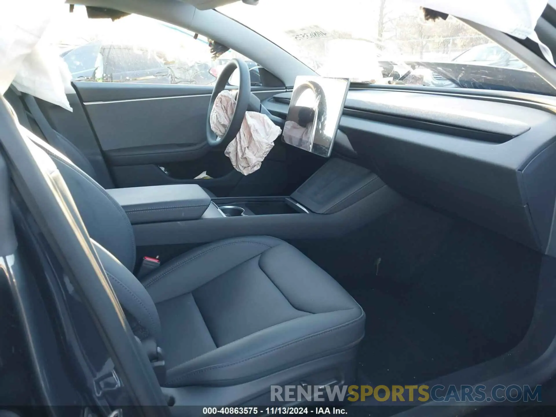 5 fotografías del automóvil dañado 5YJ3E1EA7RF853483 TESLA MODEL 3 2024