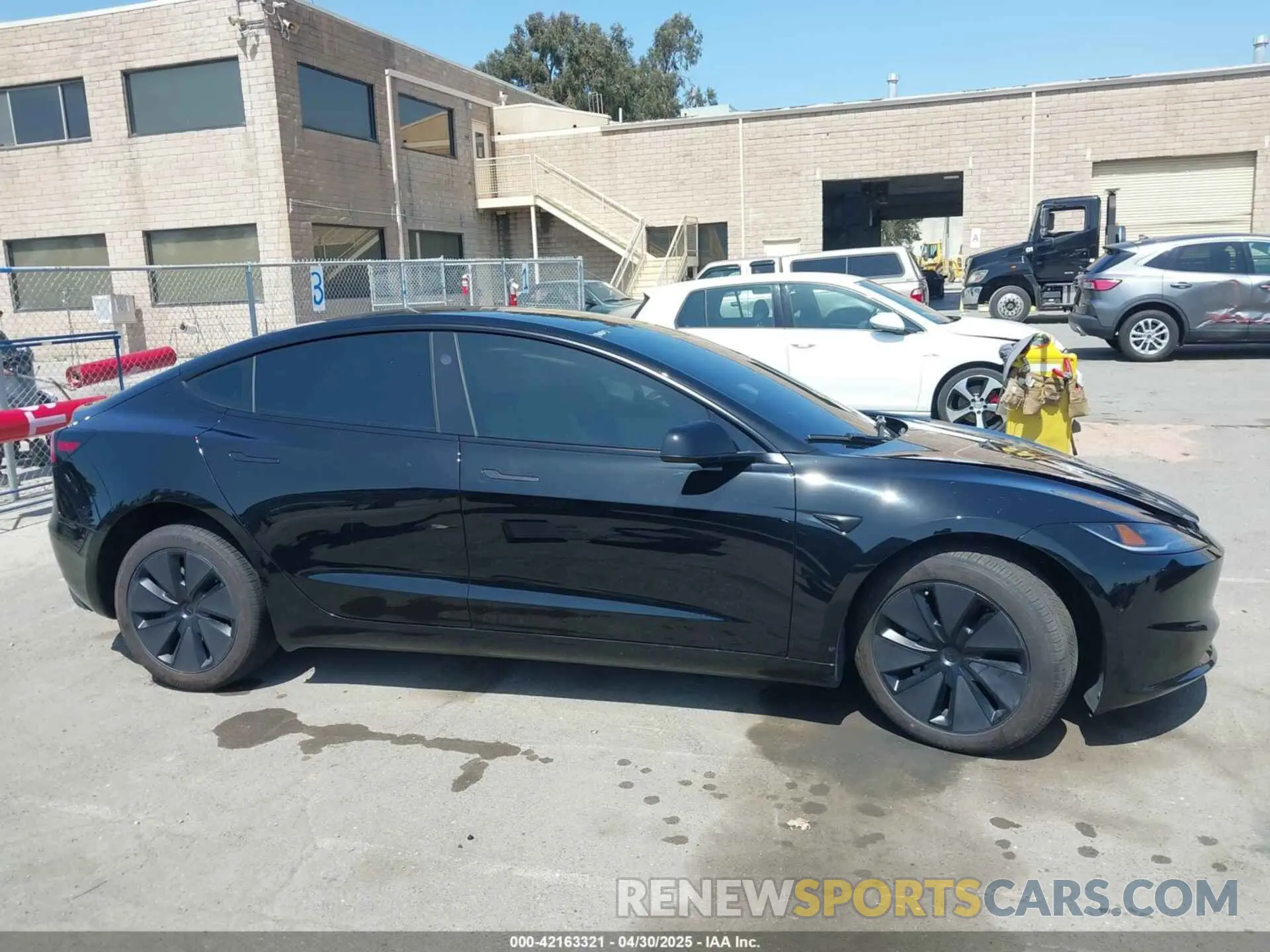 14 fotografías del automóvil dañado 5YJ3E1EA7RF868520 TESLA MODEL 3 2024