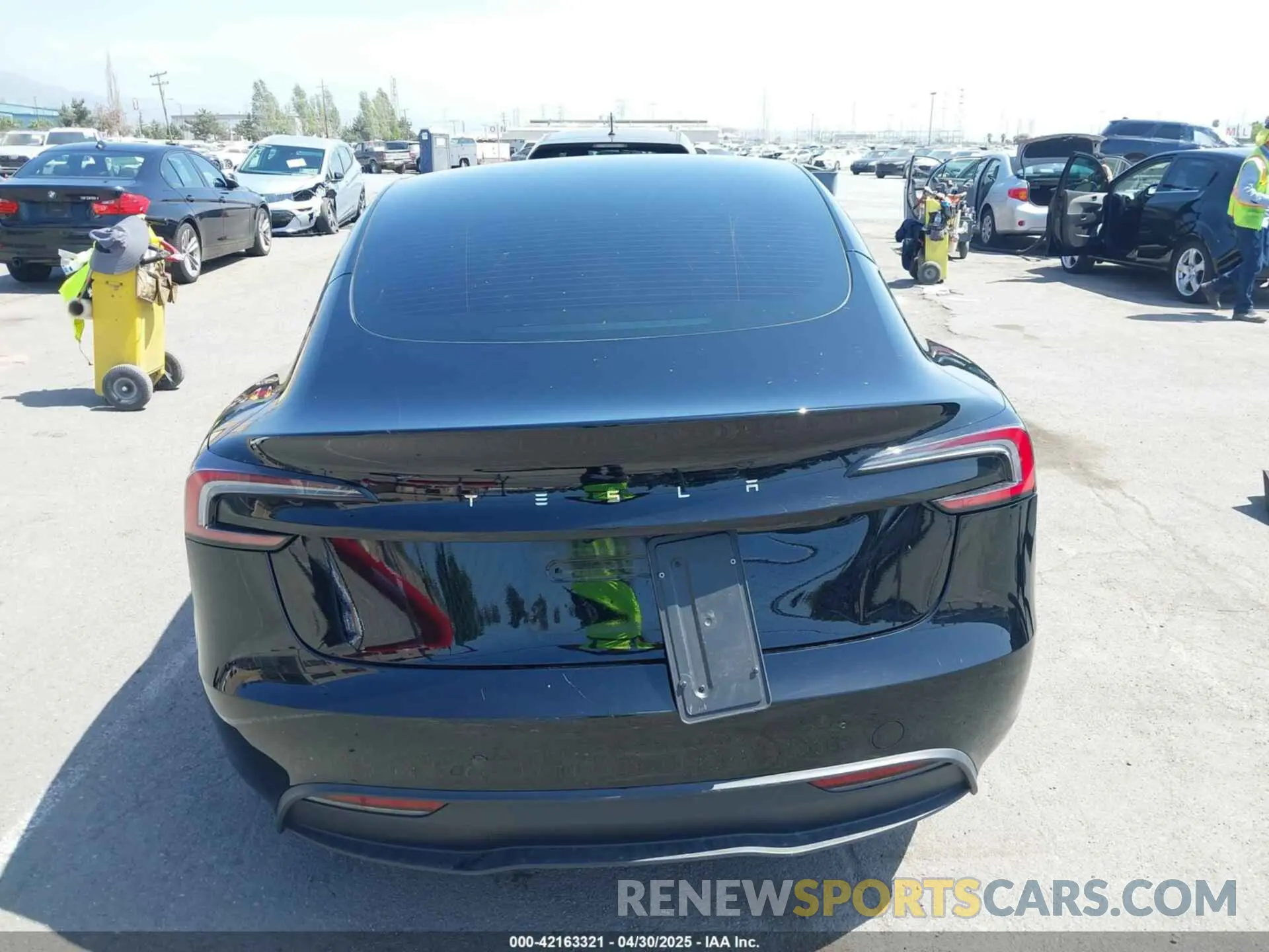 17 fotografías del automóvil dañado 5YJ3E1EA7RF868520 TESLA MODEL 3 2024