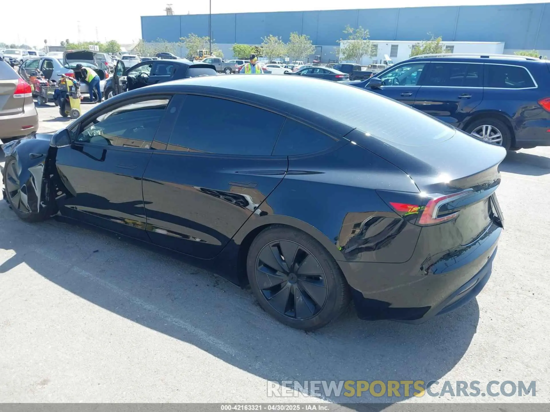 3 fotografías del automóvil dañado 5YJ3E1EA7RF868520 TESLA MODEL 3 2024