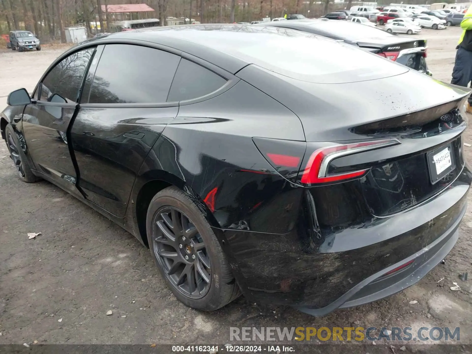 3 fotografías del automóvil dañado 5YJ3E1EA8RF732543 TESLA MODEL 3 2024