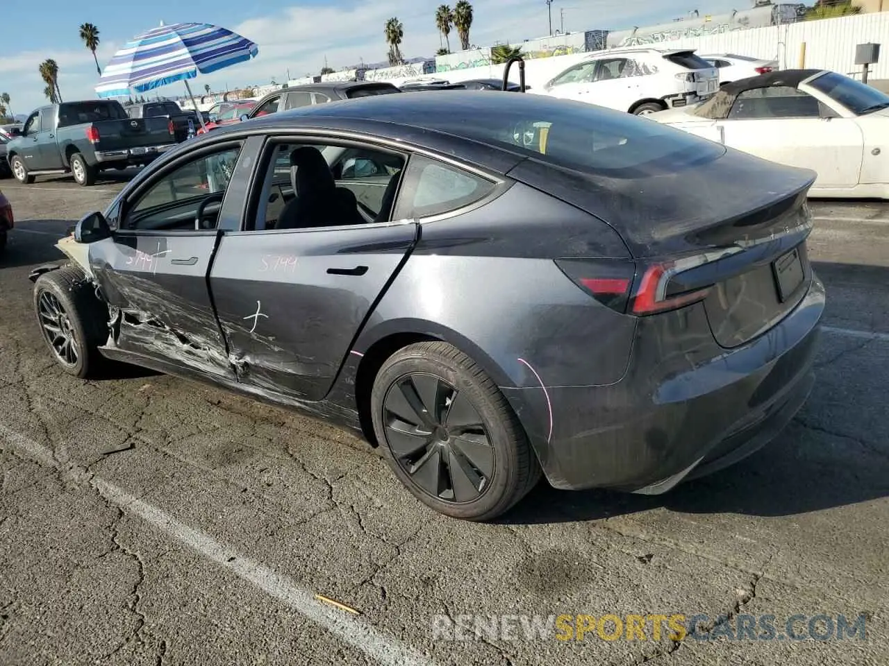 2 fotografías del automóvil dañado 5YJ3E1EA8RF744353 TESLA MODEL 3 2024