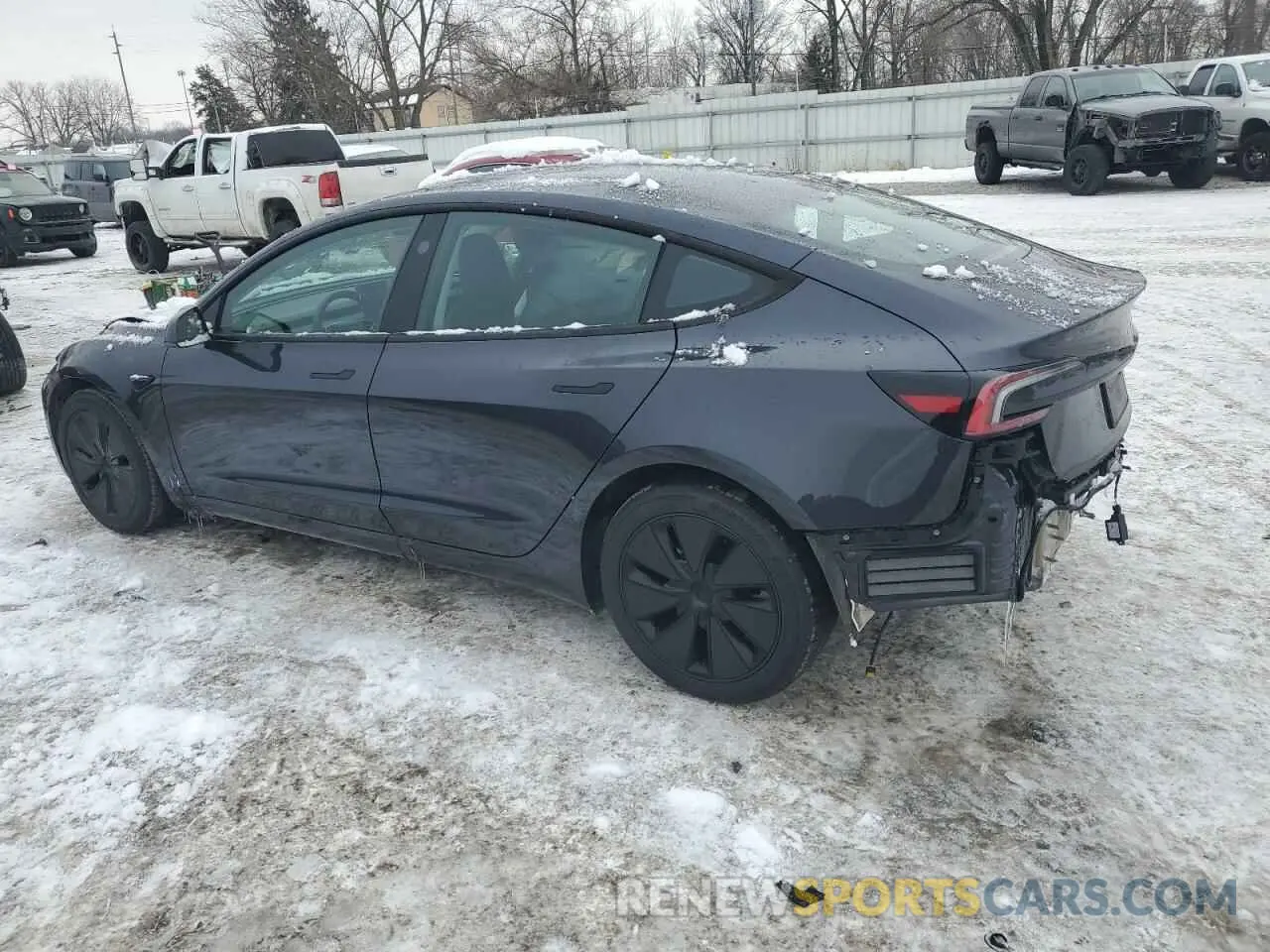 2 fotografías del automóvil dañado 5YJ3E1EA8RF747771 TESLA MODEL 3 2024