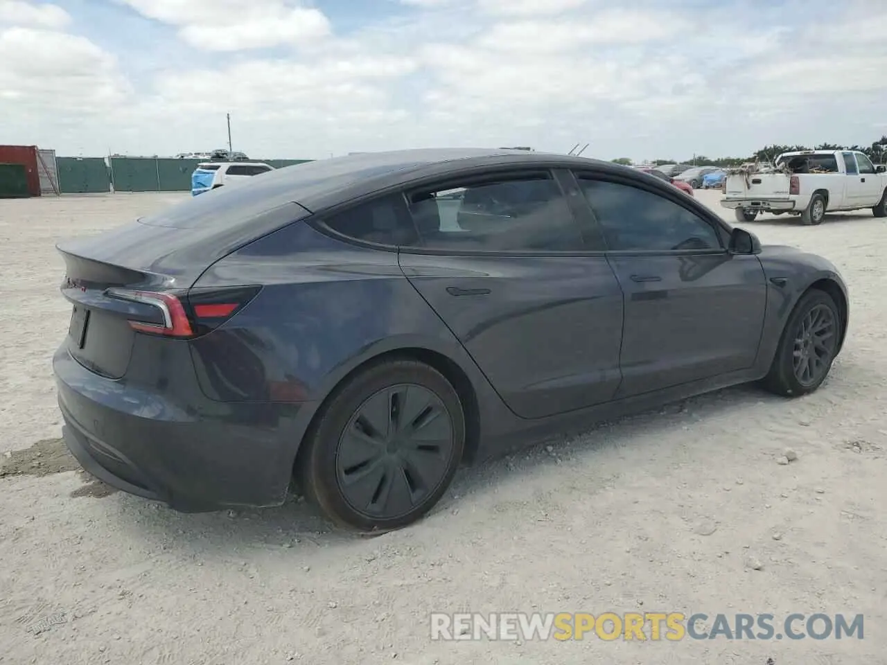 3 fotografías del automóvil dañado 5YJ3E1EA8RF749228 TESLA MODEL 3 2024