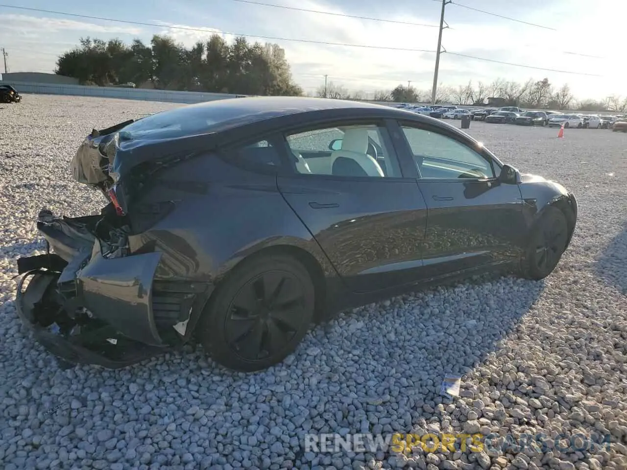 3 fotografías del automóvil dañado 5YJ3E1EA8RF856859 TESLA MODEL 3 2024