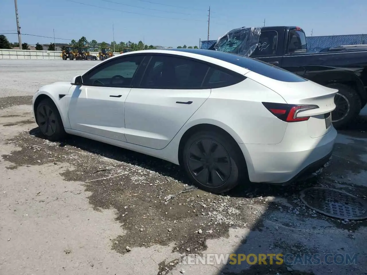 2 fotografías del automóvil dañado 5YJ3E1EA8RF862502 TESLA MODEL 3 2024