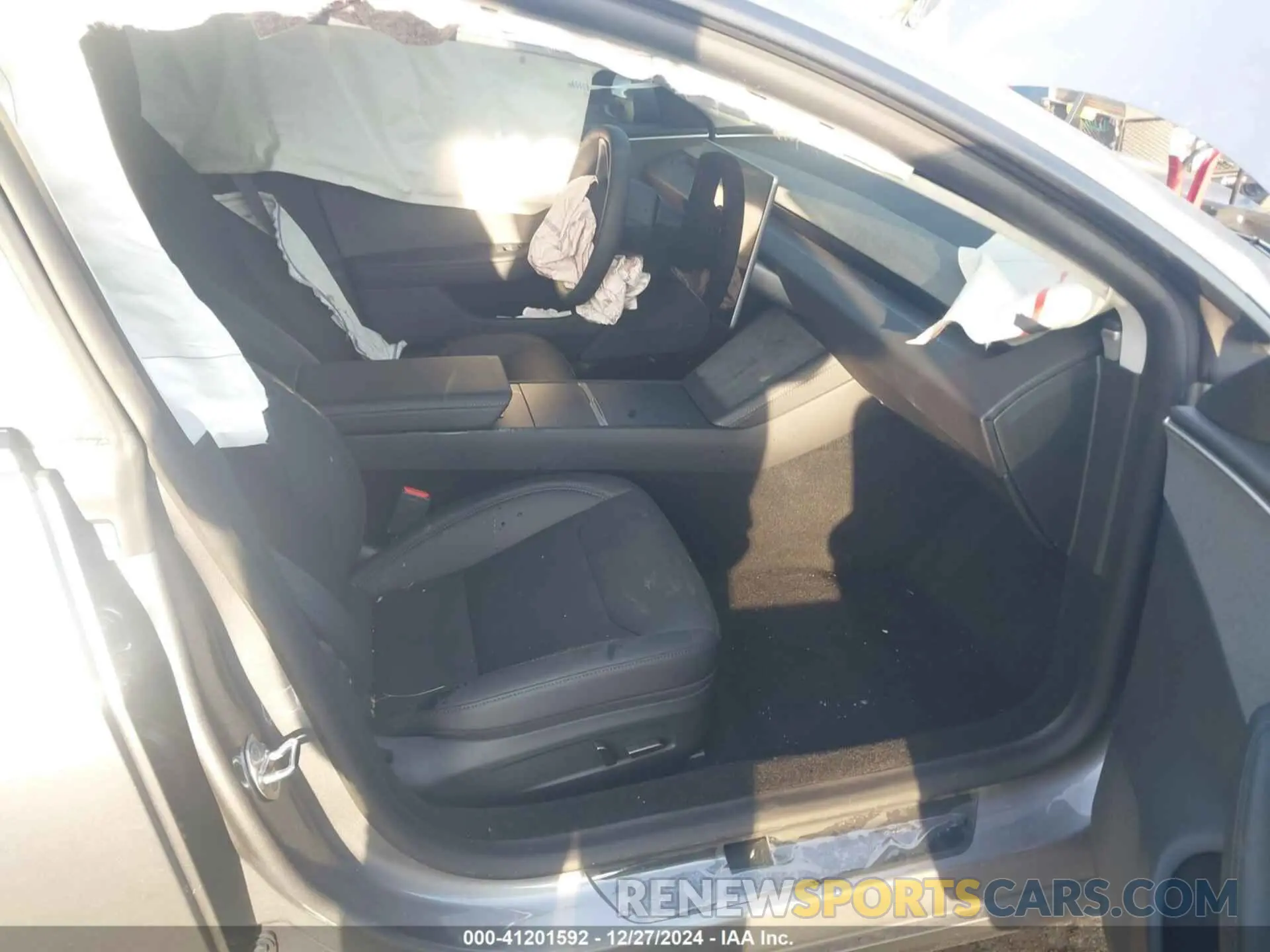 5 fotografías del automóvil dañado 5YJ3E1EA8RF869143 TESLA MODEL 3 2024
