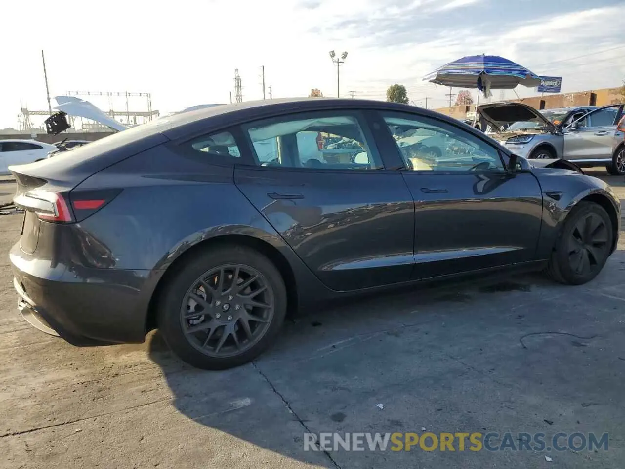 3 fotografías del automóvil dañado 5YJ3E1EA9RF728680 TESLA MODEL 3 2024