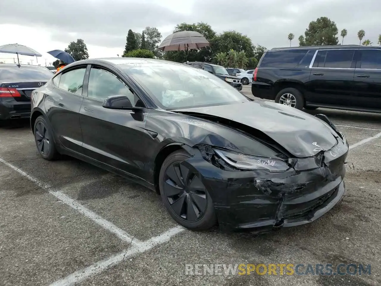 4 fotografías del automóvil dañado 5YJ3E1EA9RF745009 TESLA MODEL 3 2024