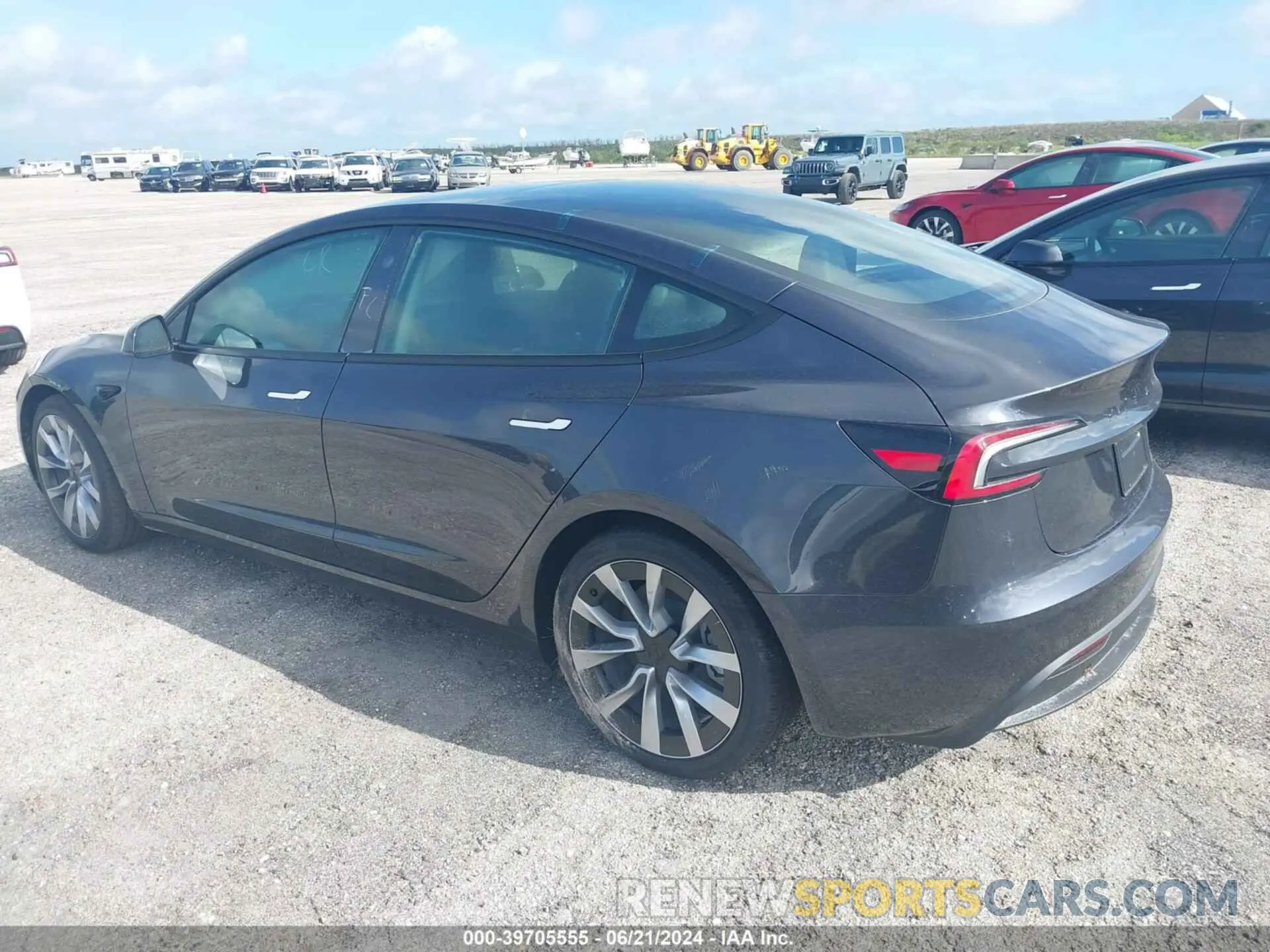 3 fotografías del automóvil dañado 5YJ3E1EA9RF752140 TESLA MODEL 3 2024