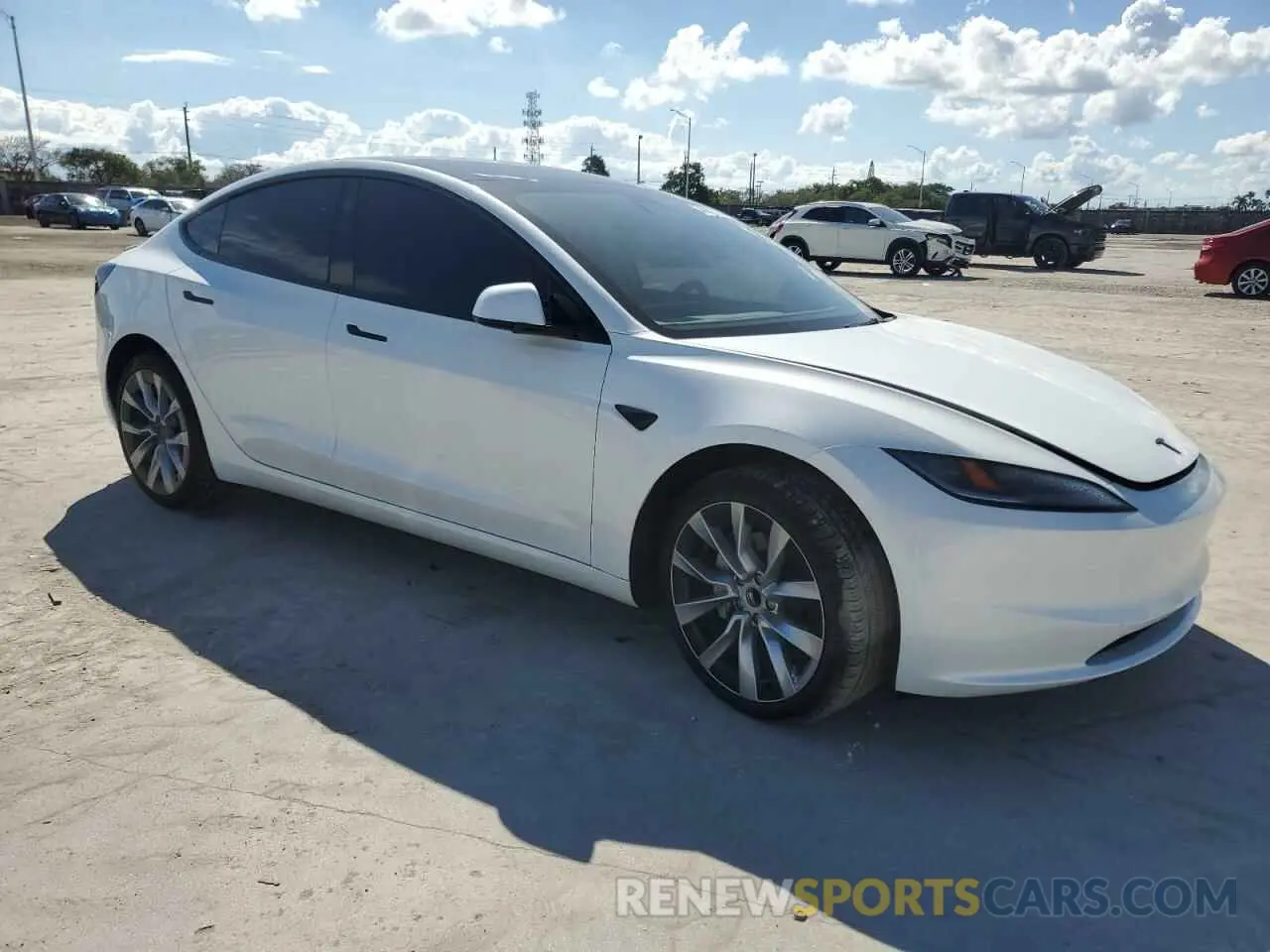 4 fotografías del automóvil dañado 5YJ3E1EA9RF752350 TESLA MODEL 3 2024