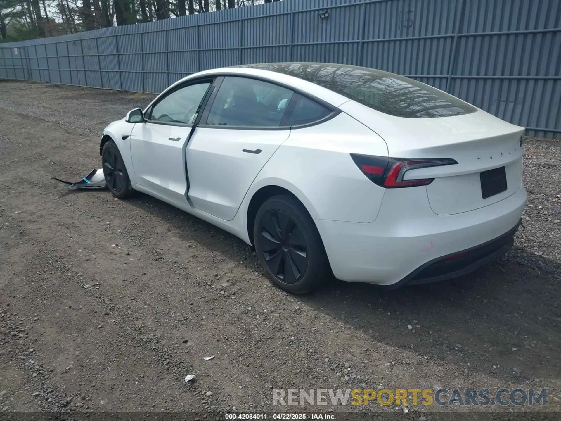3 fotografías del automóvil dañado 5YJ3E1EA9RF828598 TESLA MODEL 3 2024