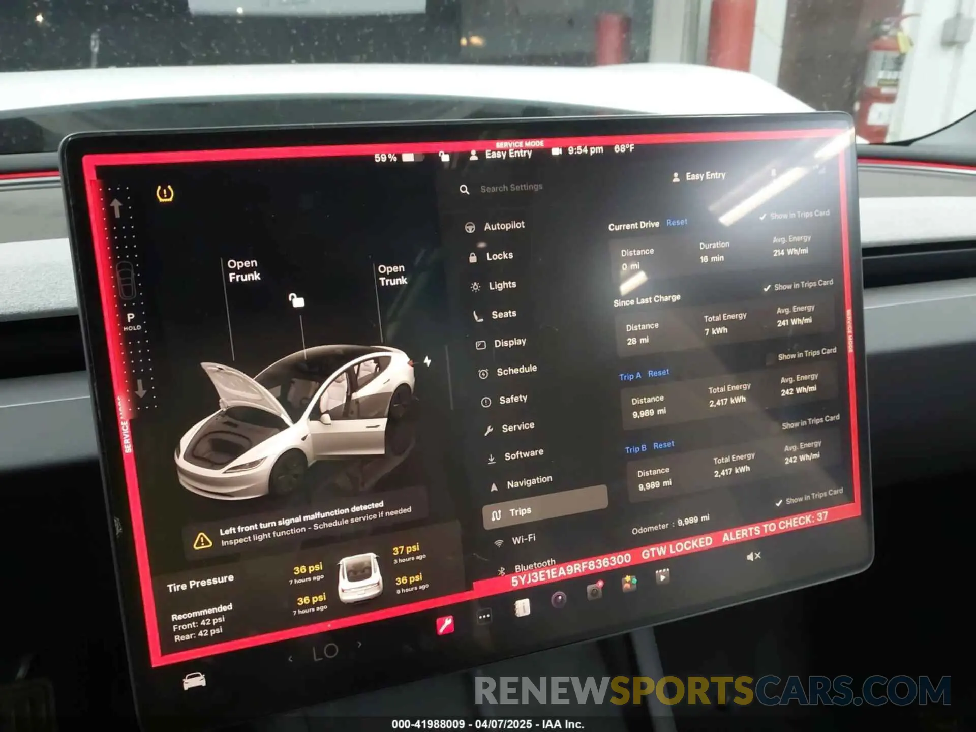 18 fotografías del automóvil dañado 5YJ3E1EA9RF836300 TESLA MODEL 3 2024