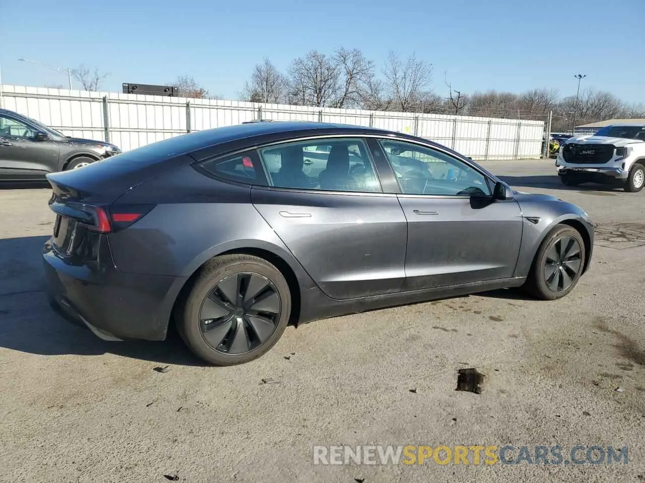 3 fotografías del automóvil dañado 5YJ3E1EA9RF855431 TESLA MODEL 3 2024