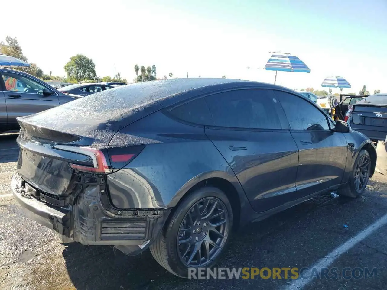 3 fotografías del automóvil dañado 5YJ3E1EA9RF864937 TESLA MODEL 3 2024