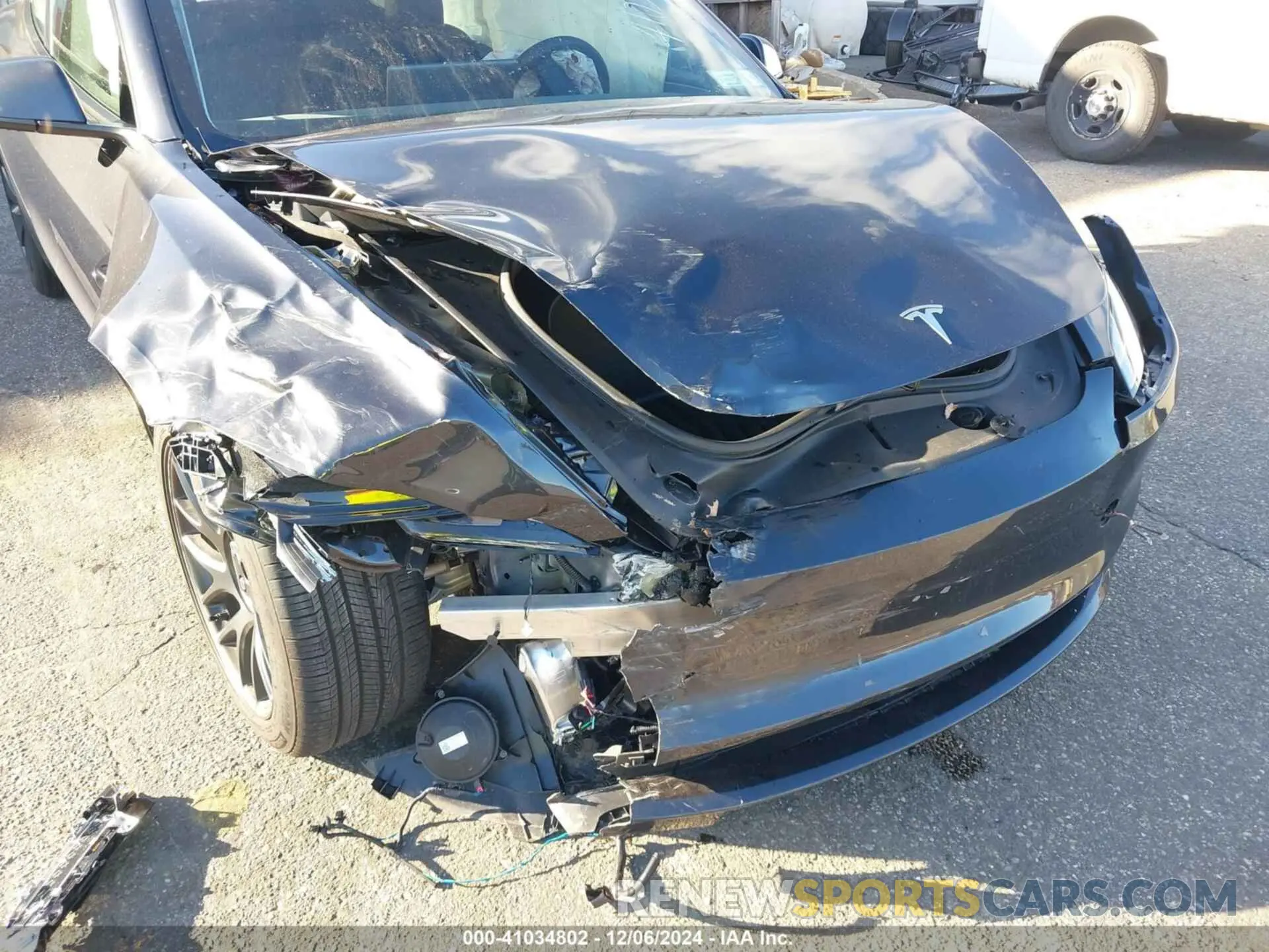 6 fotografías del automóvil dañado 5YJ3E1EAXRF729675 TESLA MODEL 3 2024