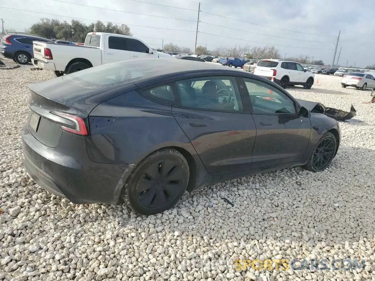 3 fotografías del automóvil dañado 5YJ3E1EAXRF741132 TESLA MODEL 3 2024
