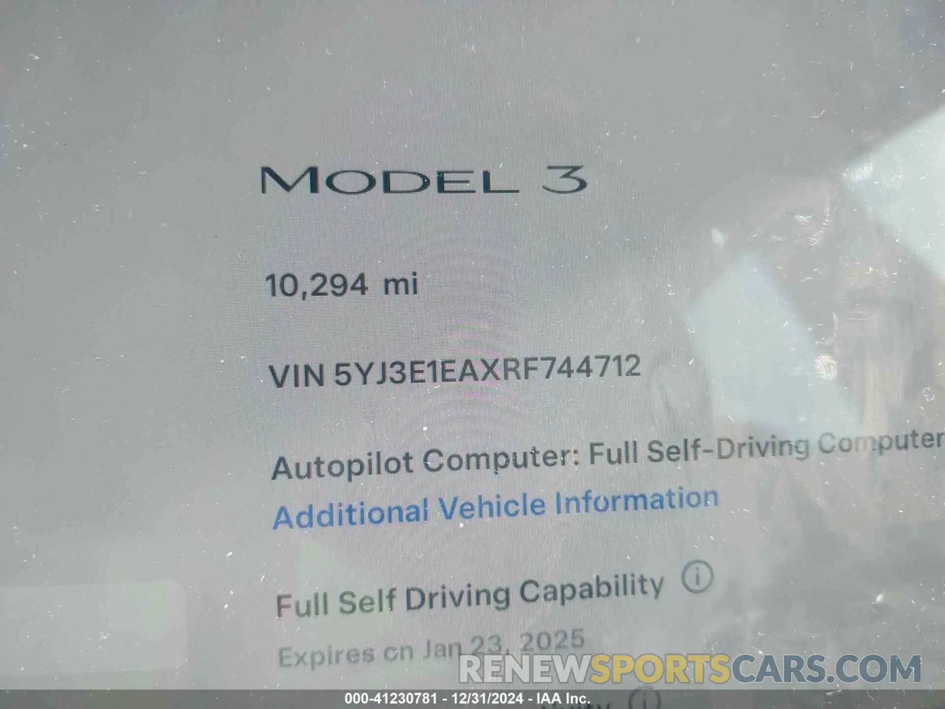 15 fotografías del automóvil dañado 5YJ3E1EAXRF744712 TESLA MODEL 3 2024