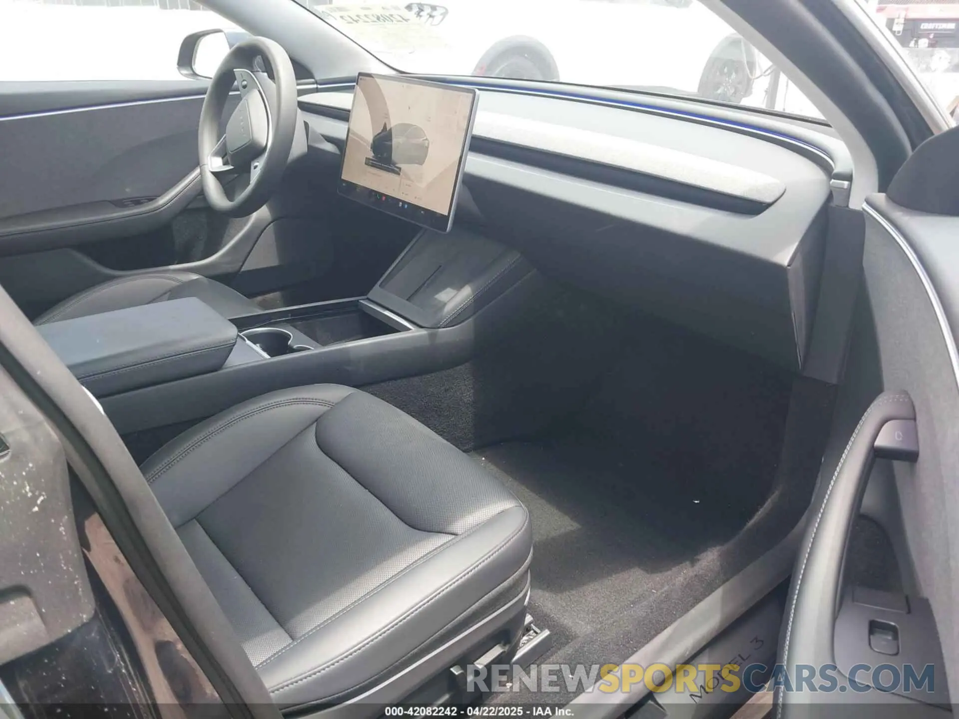 5 fotografías del automóvil dañado 5YJ3E1EAXRF754866 TESLA MODEL 3 2024