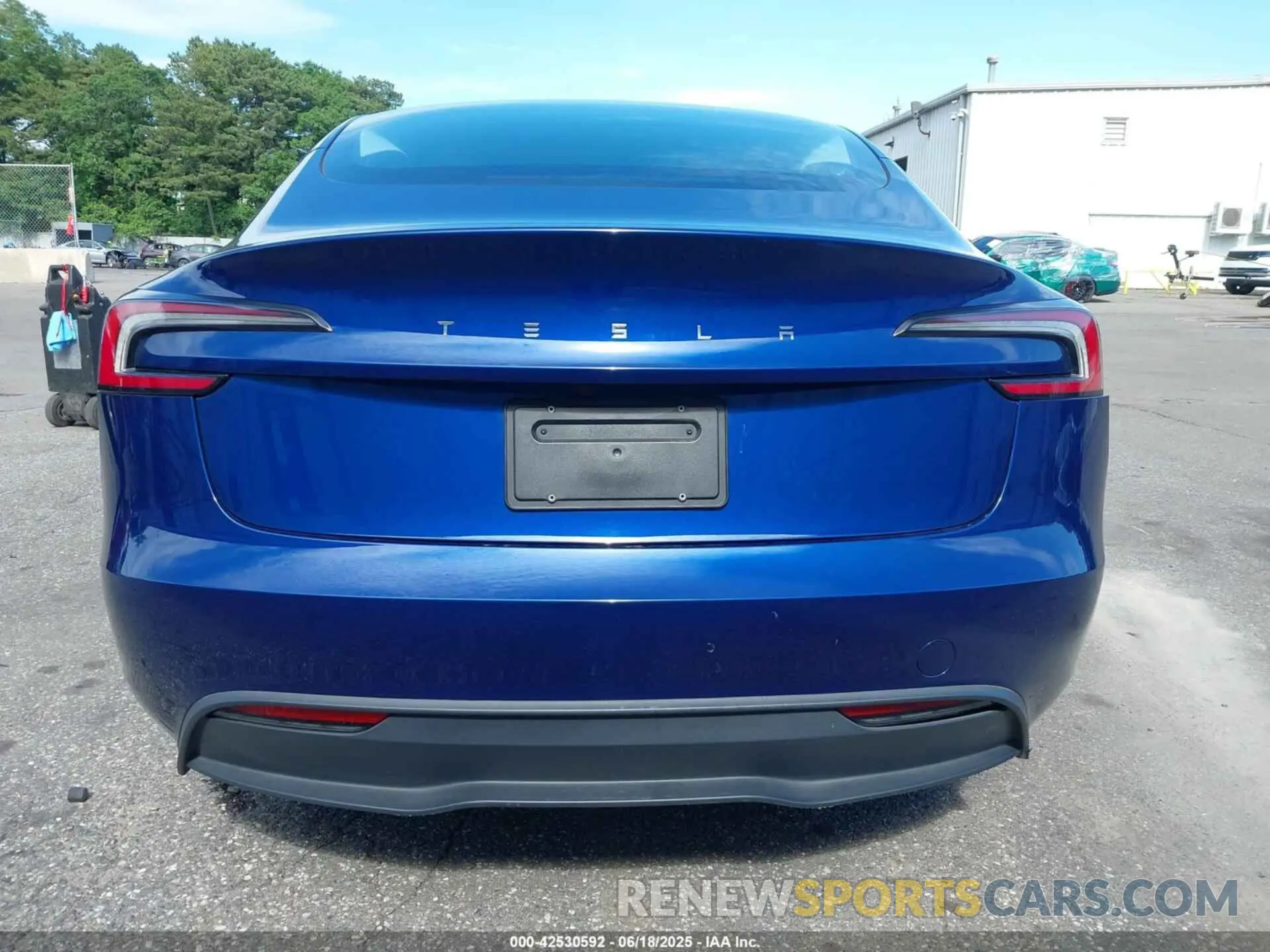 16 fotografías del automóvil dañado 5YJ3E1EAXRF774101 TESLA MODEL 3 2024