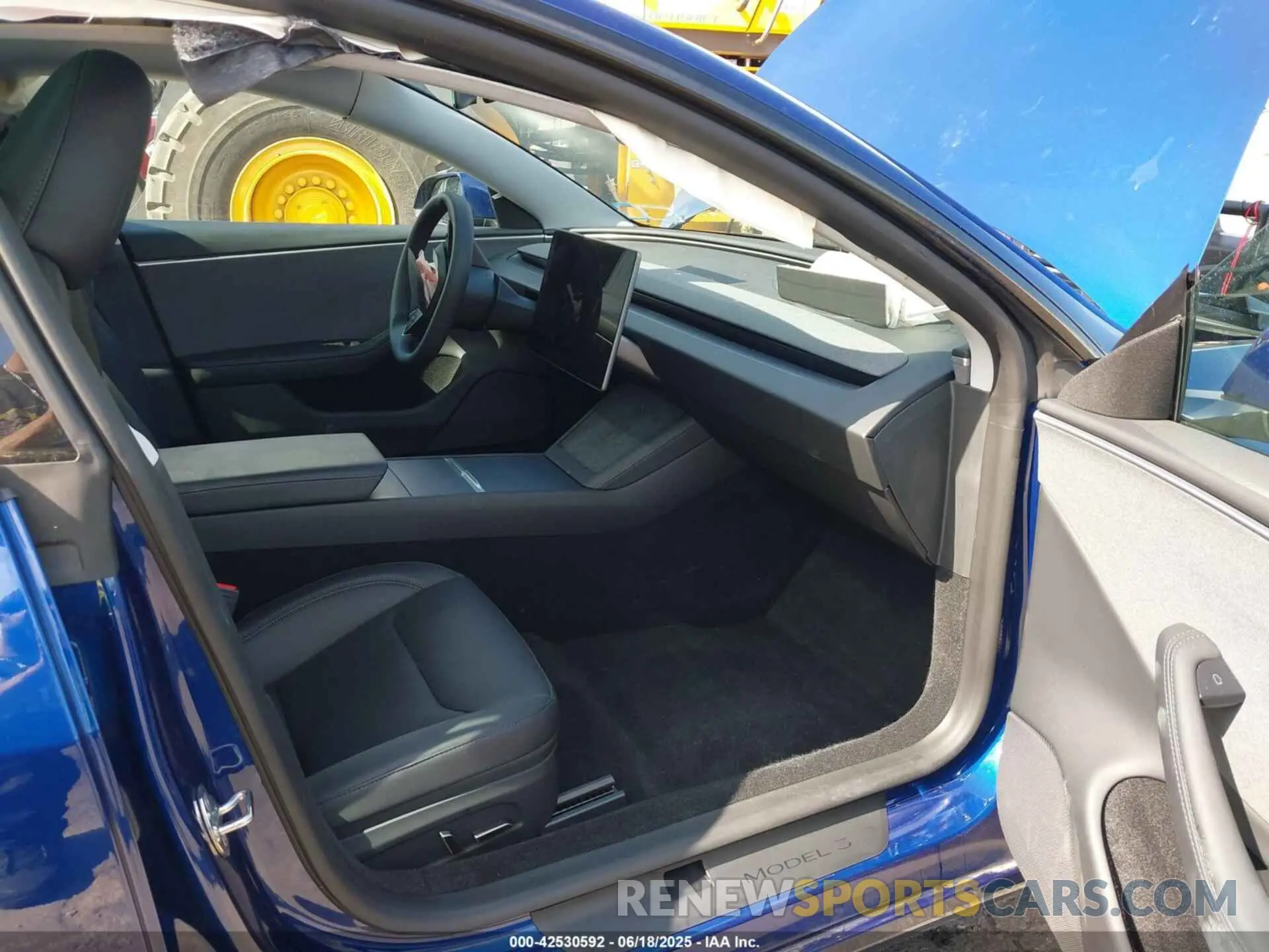 5 fotografías del automóvil dañado 5YJ3E1EAXRF774101 TESLA MODEL 3 2024