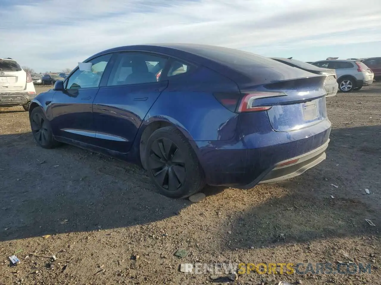 2 fotografías del automóvil dañado 5YJ3E1EAXRF784630 TESLA MODEL 3 2024
