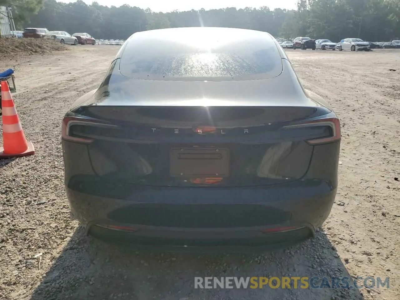 6 fotografías del automóvil dañado 5YJ3E1EAXRF800969 TESLA MODEL 3 2024