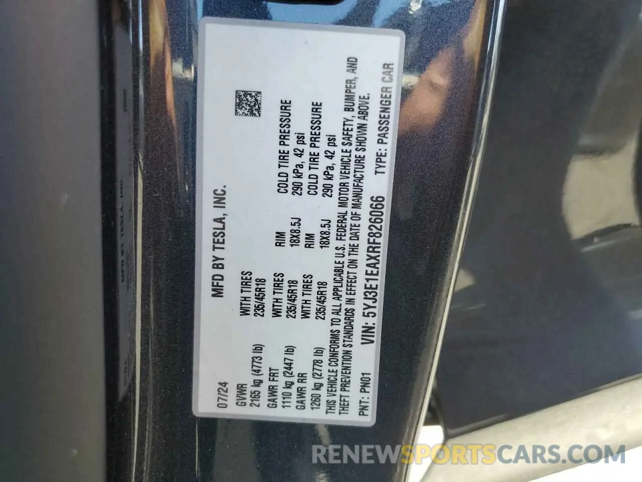 13 fotografías del automóvil dañado 5YJ3E1EAXRF826066 TESLA MODEL 3 2024