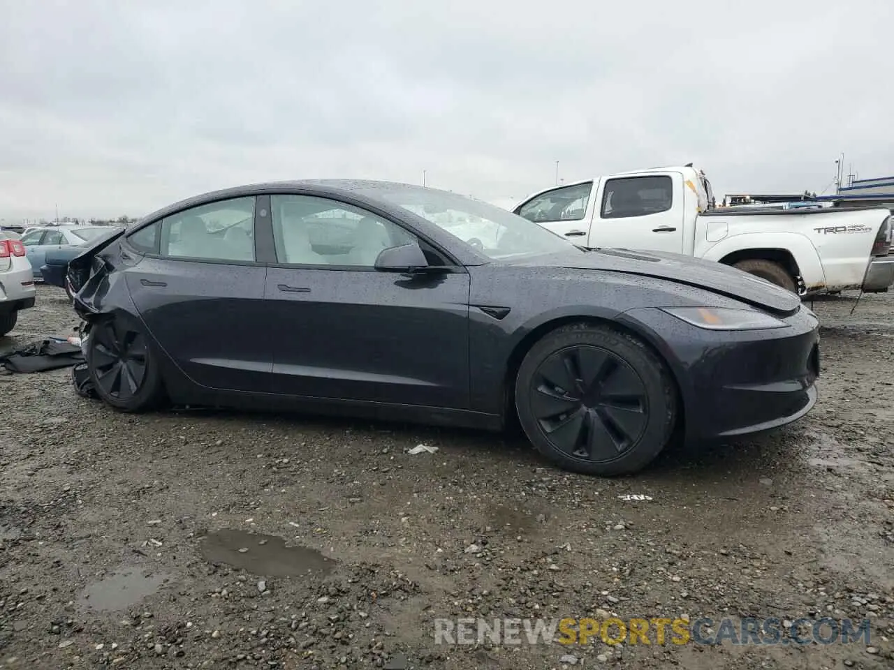 4 fotografías del automóvil dañado 5YJ3E1EAXRF830179 TESLA MODEL 3 2024