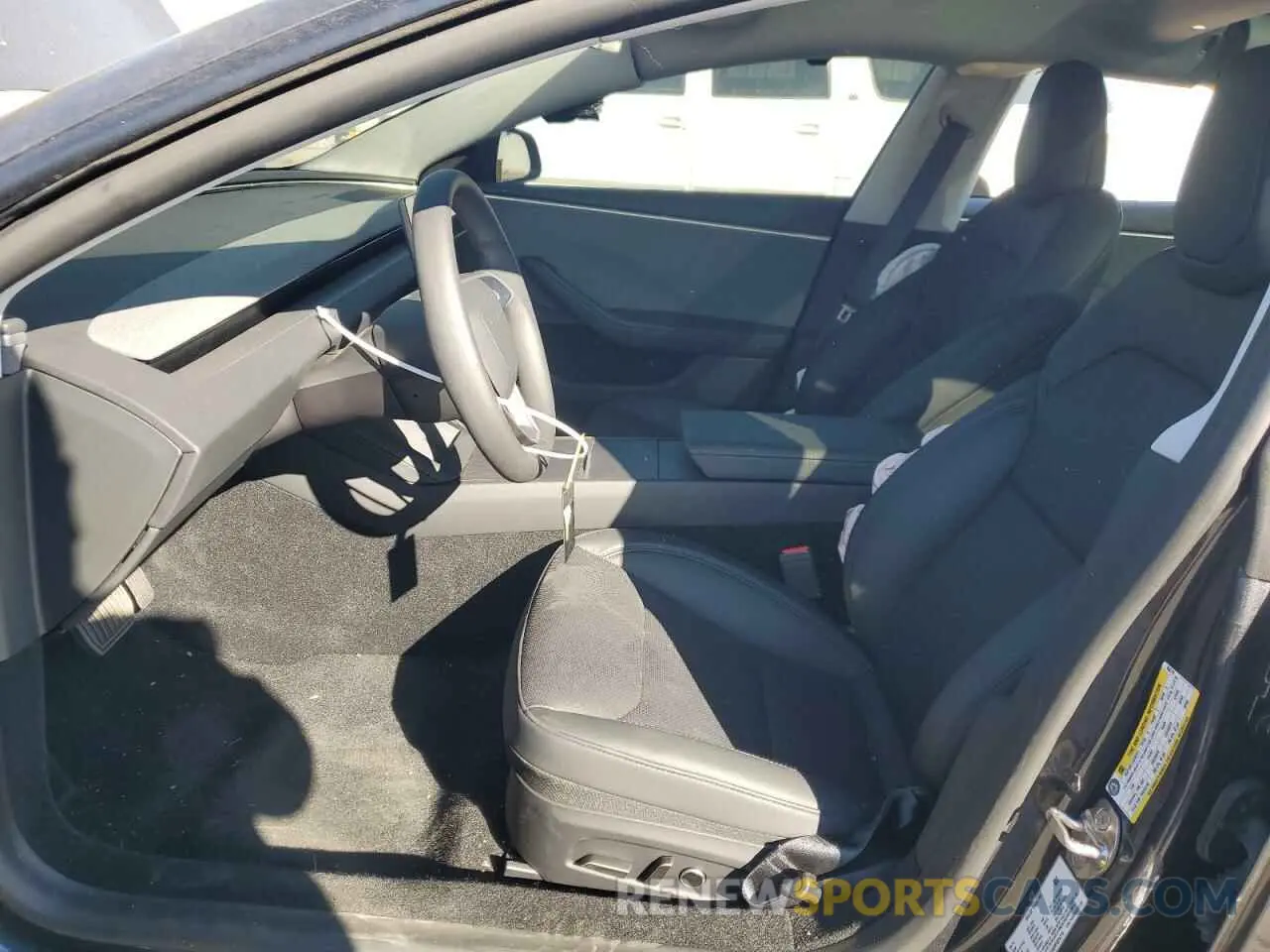 7 fotografías del automóvil dañado 5YJ3E1EAXRF834779 TESLA MODEL 3 2024